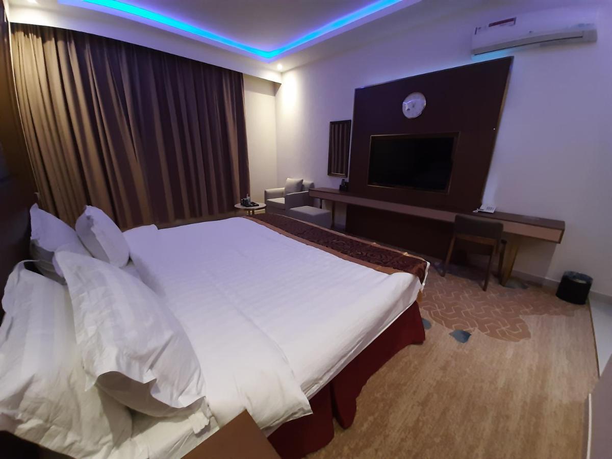 Qasr Alshamal Hotel Arar Eksteriør billede